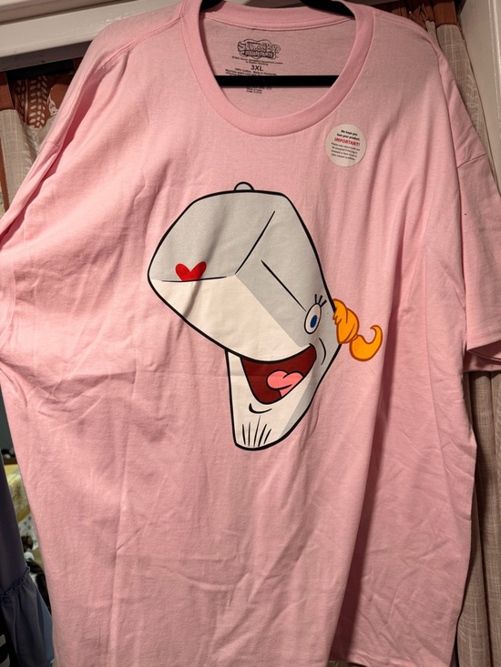 Nickelodeon Other - Nickelodeon SpongeBob SquarePants “Pearl” Graphic Tee
